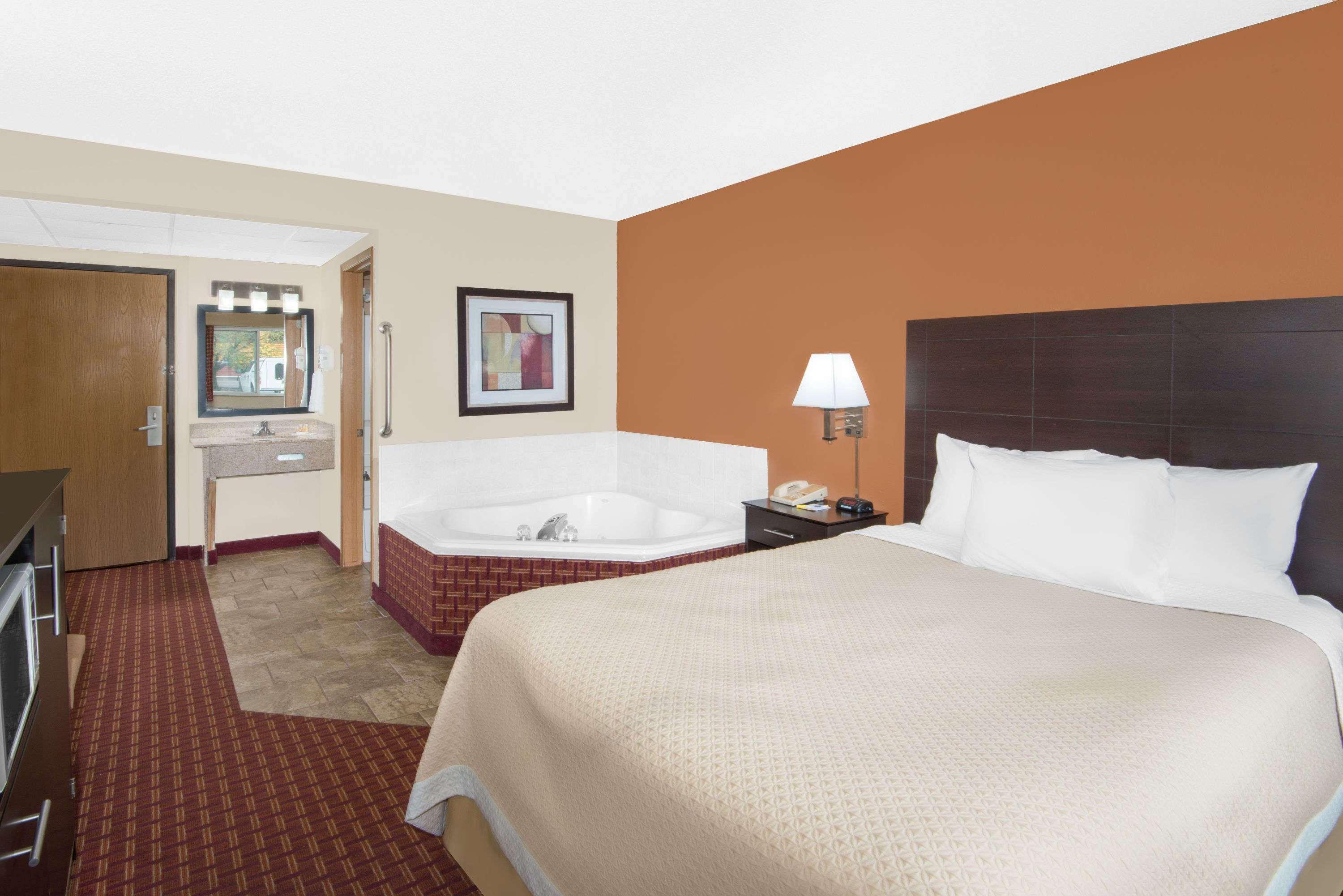 Days Inn By Wyndham Ames Kültér fotó